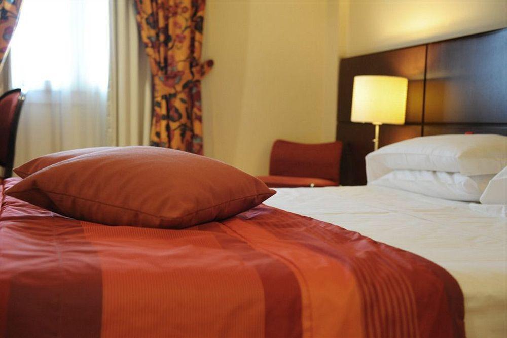 Hotel Casali Τσεζένα Εξωτερικό φωτογραφία